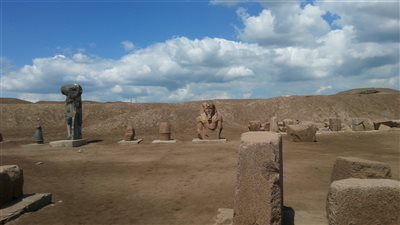 بالصور.. آثار الشرقية تغرق في المياه الجوفية