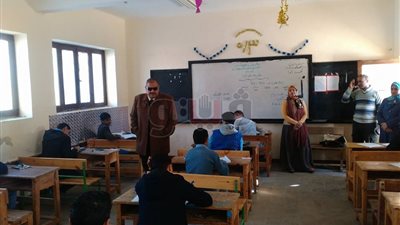 تعليم مطروح: لم نتلق أي شكاوى في رابع أيام الشهادة الإعدادية