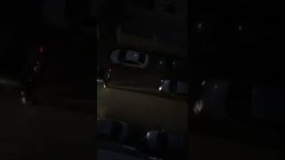 لحظة طعن فتاة في منتصف الشارع بفلسطين (فيديو)