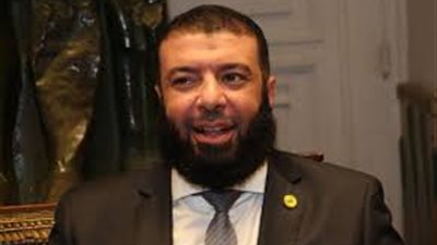 نائب النور: لا فائدة من إقرار البرلمان للقوانين دون تنفيذها