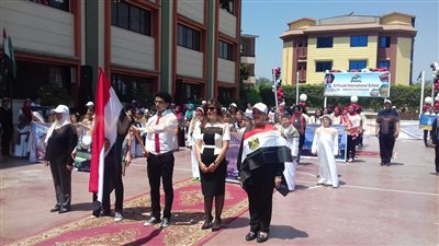 بالصور.. مدرسة الفؤاد الدولية بالشرقية تنظم «يوم في حب مصر»