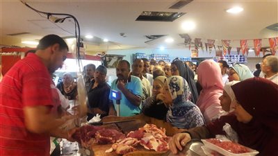 تموين القليوبية يدفع بـ 25 طنا من اللحوم في 78 مجمعا استهلاكيا