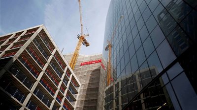 قطاع البناء البريطاني يحقق أعلى نمو في 7 أشهر