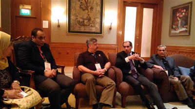 الهلال الأحمر يجري جراحات «تغيير المفاصل» على نفقة الدولة