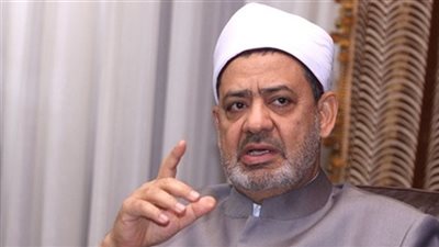 شيخ الأزهر يلتقي كبار علماء الدين في موريتانيا.. الطيب: الأزهر الشريف والمحاضر الشنقِيطية حافظا على تراث الأمة.. وطلابنا يحترمون الاختلاف بين علماء الشرع