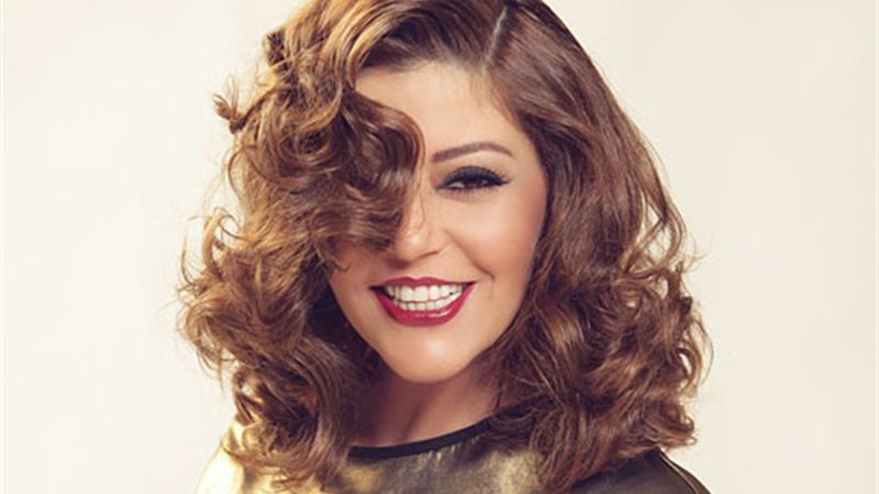 المطربة سميرة سعيد
