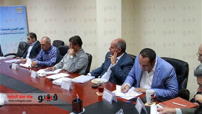 أعضاء بلجنة الخمسين يؤيدون إلغاء مجلس الشورى.... أحمد خيري: أؤيد الاكتفاء بغرفة الشعب في البرلمان والمجالس القومية المتخصصة... إلهامى الزيات: لا يقوم بدور تشريعى ووجوده يعني إهدارا للمال العام