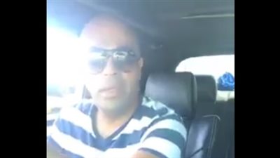 بالفيديو.. رد فعل شاب حلق شعره بـ600 جنيه في الغردقة