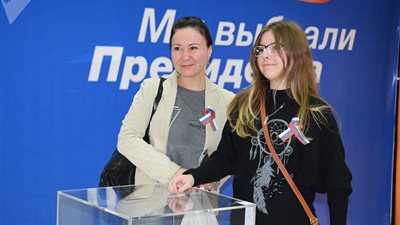 الانتخابات الرئاسية الروسية في بيروت (صور)