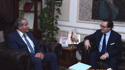 وزير التموين: مصر تطرح طلبات شراء القمح في البورصات العالمية