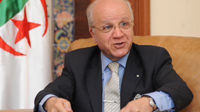 مدلسي: رئيس الوزراء الجزائري يزور مصر قريبا