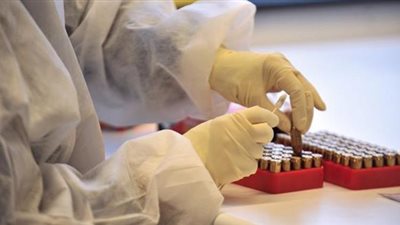 «القومي للبحوث»: تجارب علاج السرطان بالذهب قريبا على البشر