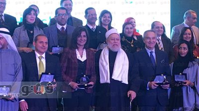 وزيرة الهجرة وعلي جمعة يشاركان في ملتقى «شركاء التنمية»