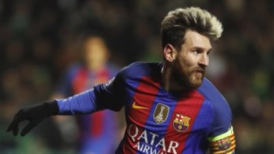 ميسي في أفضل تشكيل لليجا ورونالدو الأسوأ