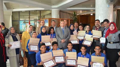 تكريم الفائزين بمسابقة العلوم والهندسة ISEF في الإسماعيلية (صور)