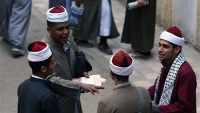 «المعاهد الأزهرية» تنشر 12 نموذجا جديدا لـ«بوكليت» الثانوية