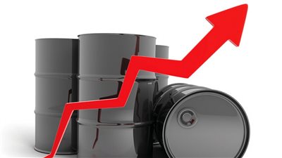 أسعار النفط تعاود الارتفاع وتسجل ٥٢.١٥ دولارا للبرميل