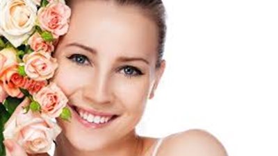 قناع الليمون والموز يعيد نضارة البشرة المرهقة