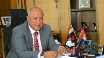 البنك الأهلي: مستعدون لحل مشكلات المستثمرين المتعثرين بشق الثعبان