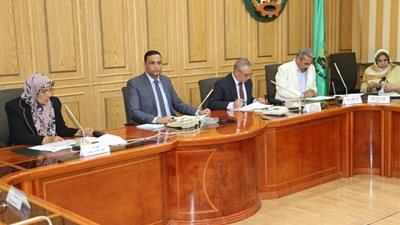 بالصور.. محافظة المنوفية تبحث سبل مواجهة الزيادة السكانية