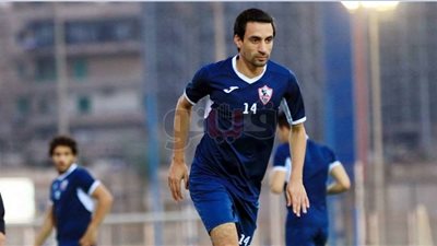 أيمن حفني يدخل قائمة الزمالك أمام سموحة