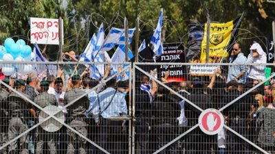 35 ألف إسرائيلي يتظاهرون للمطالبة بإنهاء احتلال فلسطين