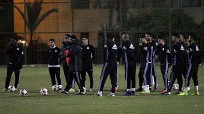 المصري يتوجه إلى الإسماعيلية للقاء إفياني أوبا النيجيري