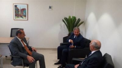 لقاء وزيري الرياضة والإنتاج الحربي في مركز شباب الجزيرة