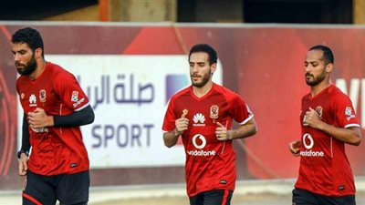 هشام محمد يشارك في مران الأهلي