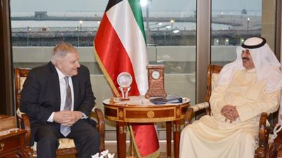 الجار الله يبحث مع وفد أمريكي جهود الكويت - واشنطن لحل أزمة قطر