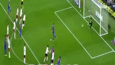 بالفيديو.. برشلونة يتعادل مع فالنسيا 2-2 في الشوط الأول