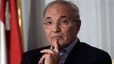 تأجيل محاكمة علاء عبدالفتاح فى 