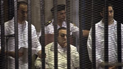 بدء محاكمة مبارك بـ«الاشتراك في قتل متظاهري 25 يناير»