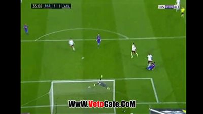 بالفيديو.. برشلونة يكتسح فالنسيا برباعية ويواصل مطاردة ريال مدريد