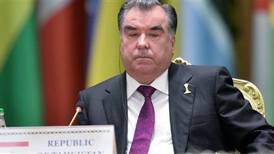 الرئيس الطاجيكي يهنئ بوتين بالفوز في انتخابات الرئاسة الروسية