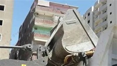 بالصور.. رفع 300 طن قمامة بشبرا الخيمة