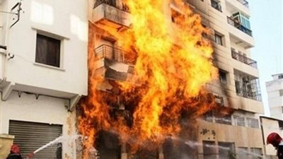 إصابة شخصين في حريق بمحل ملابس بأسيوط