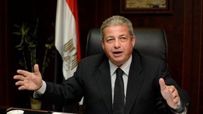 وفدا الصحة والجمارك يشيدان بمعمل مكافحة المنشطات