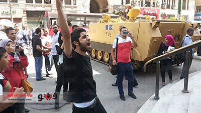 القبض على مصور 