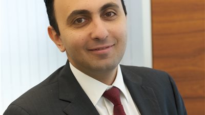 وائل زيادة: «الخدمات المالية» و«السلع الاستهلاكية» مرشحة للصعود بالبورصة