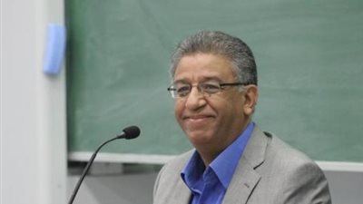 محمد سيف الدولة: أشرار النظام الرأسمالي انتصروا على فقراء مصر