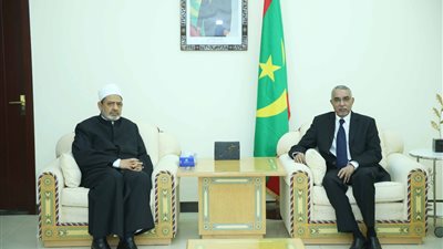 شيخ الأزهر ورئيس وزراء موريتانيا يبحثان خطوات إنشاء مركز الإمام الأشعري
