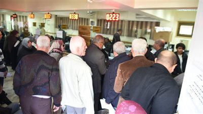 إقبال كبير على تجديد الاشتراكات بنادي الصيد (صور)