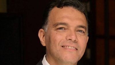 وزير النقل يتابع خطة تطوير الخطين الأول والثاني لمترو الأنفاق