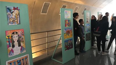 وزير الآثار يفتتح معرض «لمحات من طيبة»