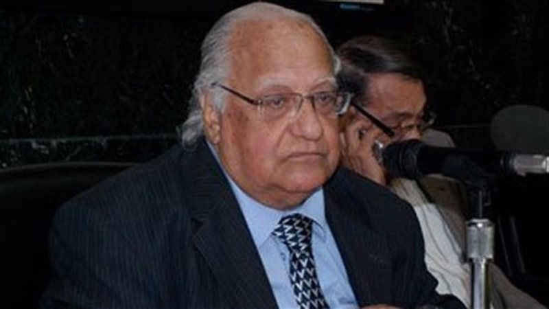  الكاتب السيد ياسين