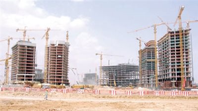 شركات عقارية تعزف عن الاستثمار بأراضي العاصمة الإدارية.. كابيتال جروب الإماراتية: توافر المعلومات وخطط تنمية المدينة محدد أساسي للعمل بها.. مدار: المشروع لا يمثل فرصة واعدة للهرولة عليه