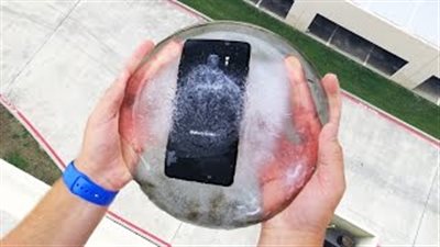 تأثير تعرض «جالاكسي نوت7» للتجميد والسقوط من ارتفاع 100 متر