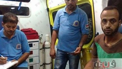 مسعفون يسلمون 13 ألف جنيه وجدوها أثناء نقل مصابين