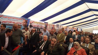 مؤتمر عمالي لتأييد السيسي في الإسماعيلية (صور)